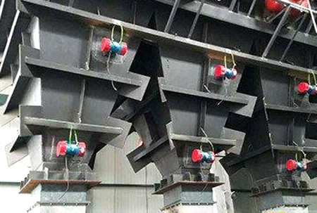 江蘇**港機(jī)設(shè)備有限公司